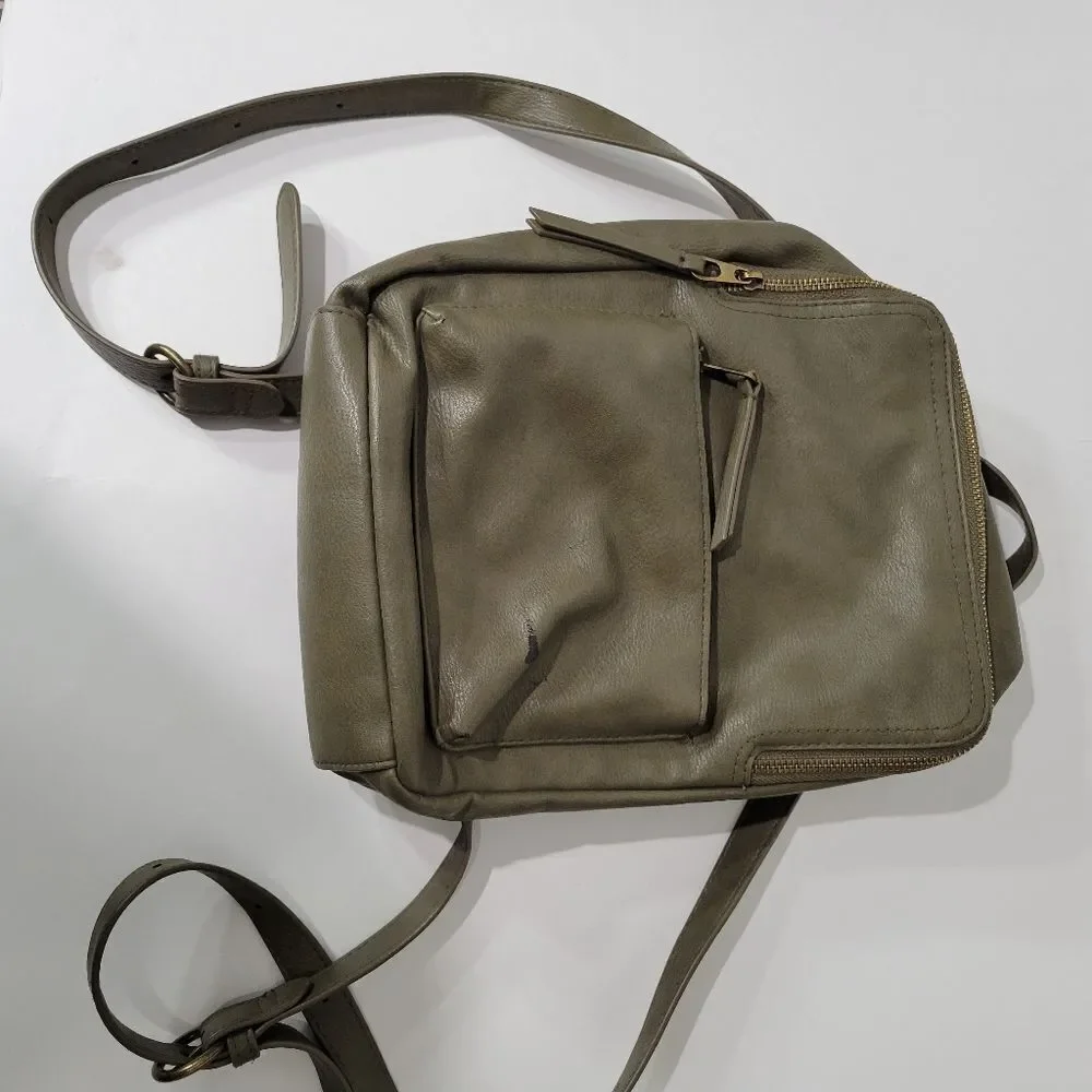 Universal Thread mini backpack